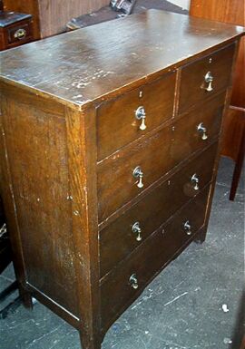 Chest_of_Drawers_2.jpg